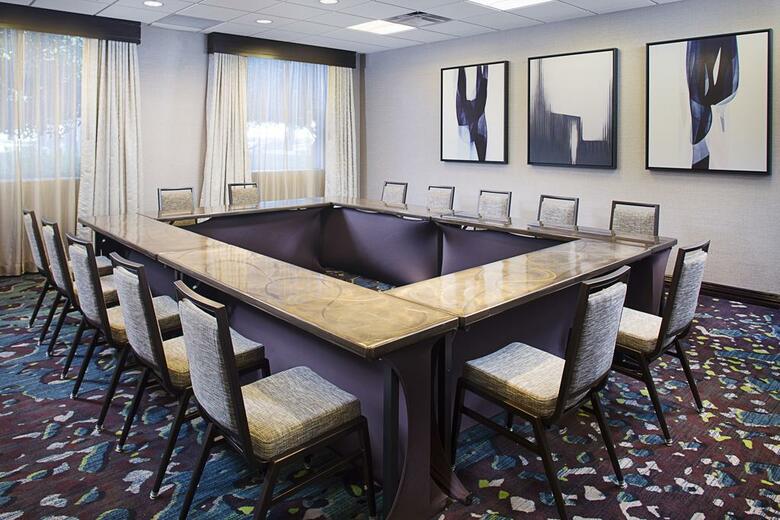 Hotel Dallas Marriott Downtown