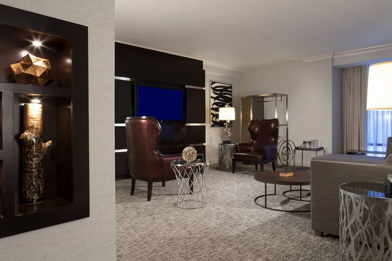 Hotel Dallas Marriott Downtown
