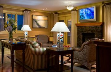 Hotel Hyannis Harbor