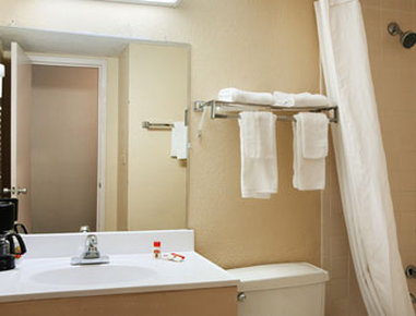 Hotel Super 8 South