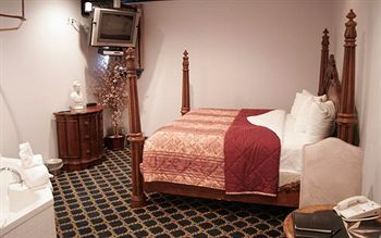Hotel Chateau Avalon