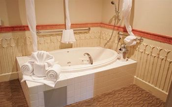Hotel Chateau Avalon