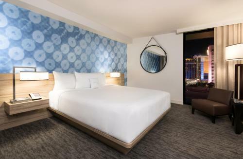 The Linq Hotel & Casino