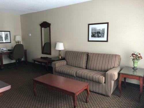 Hotel Chateau Saint John Trademark Collection By Wyndham