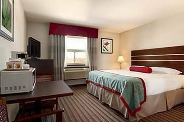 Hotel Super 8 Saskatoon West