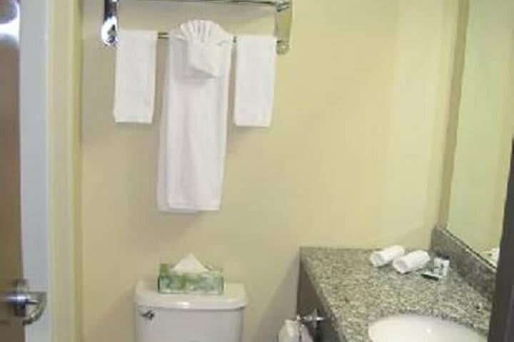 Hotel Super 8 Saskatoon West