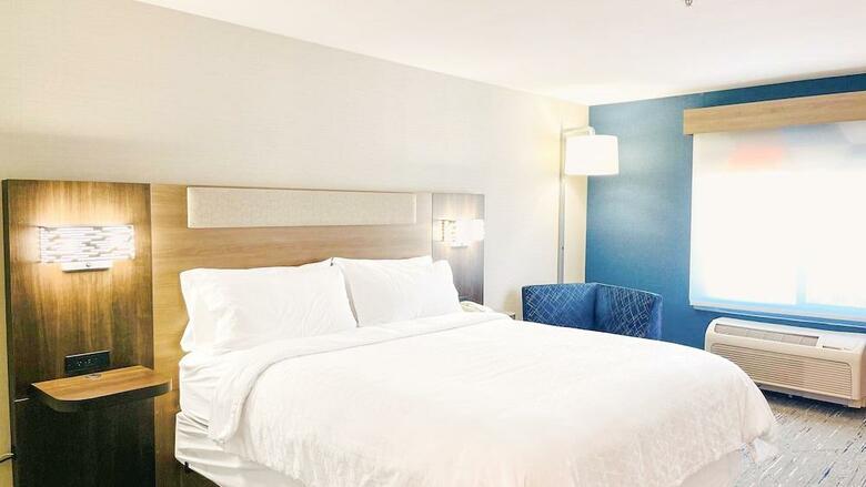 Holiday Inn Express Hotel & Suites Frazier Park