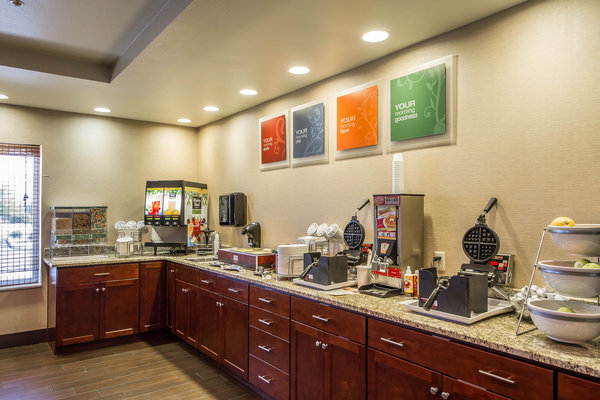 Hotel Comfort Suites Redding - Shasta Lake