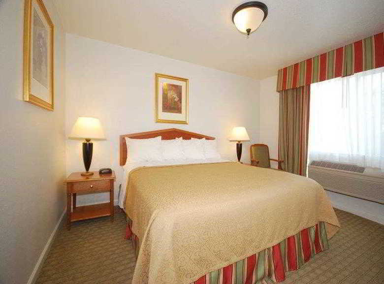 Hotel Best Western Colonial Inn