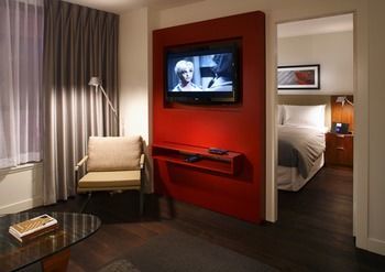 Aparthotel Level Furnished Living