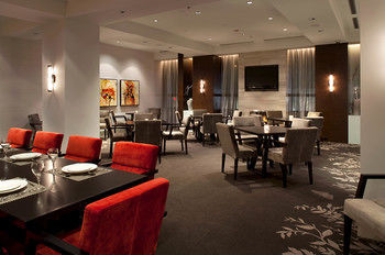 Aparthotel Level Furnished Living