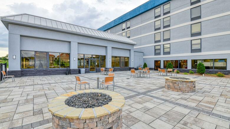 Hotel Holiday Inn Express And Suites