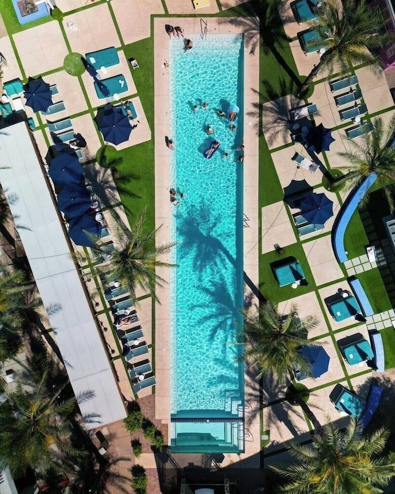 Hotel Mondrian