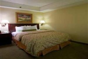 Hotel Embassy Suites Secaucus - Meadowlands