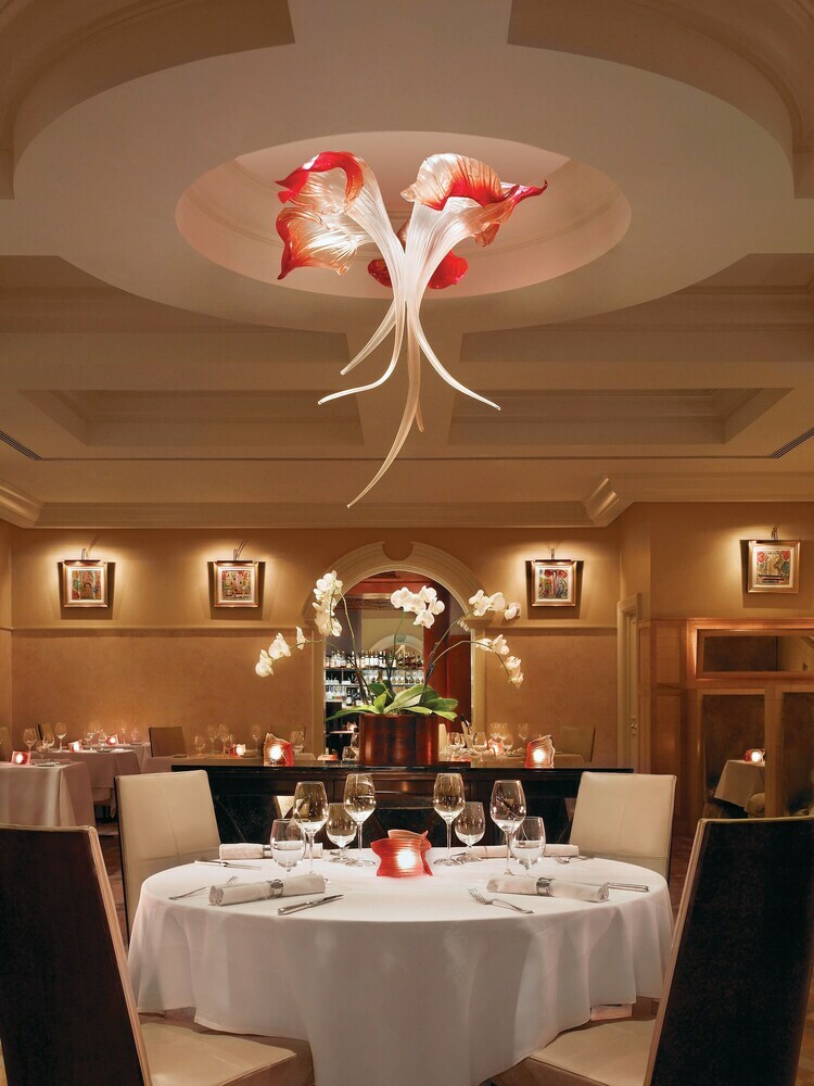 Hotel Campton Place