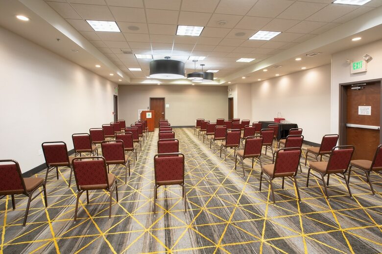 Holiday Inn Hotel & Suites Durango Central
