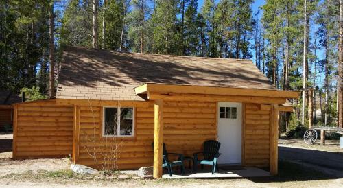 Daven Haven Lodge & Cabins