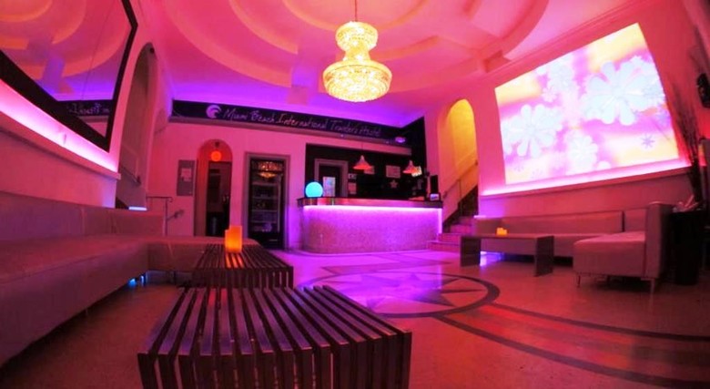 Miami Beach International Travelers Hostel