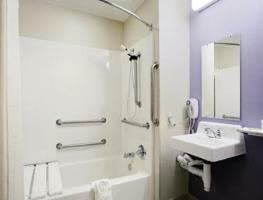 Hotel Microtel Inn & Suites By Wyndham Zephyrhills