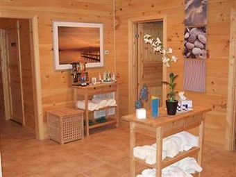 Hotel Paradise Hills Resort & Spa