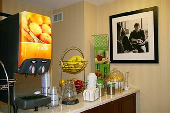 Hotel Hampton Inn Cornelia