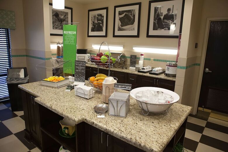 Hotel Hampton Inn Colby Ks
