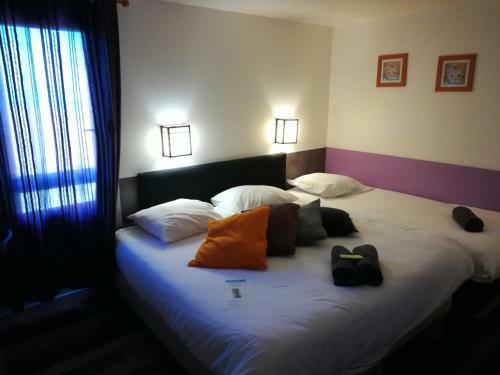 Hotel Kyriad Direct Saintes (ex Balladins)