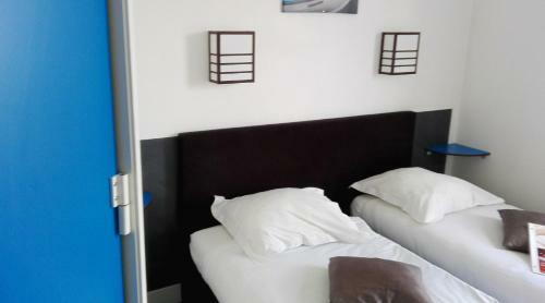 Hotel Kyriad Direct Saintes (ex Balladins)