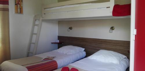 Hotel Kyriad Direct Saintes (ex Balladins)