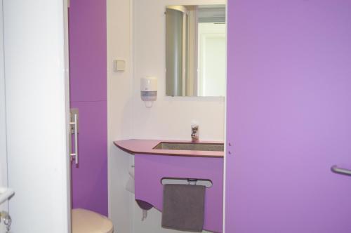 Hotel Kyriad Direct Saintes (ex Balladins)
