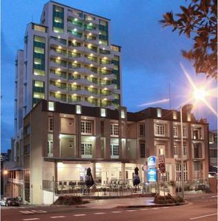 Hotel Astor Metropole (torre)