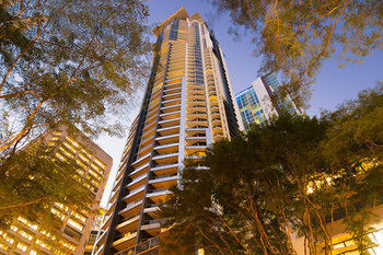 Hotel M On Mary