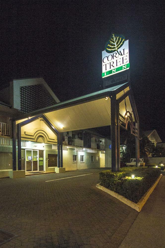Hotel Coral Tree Inn