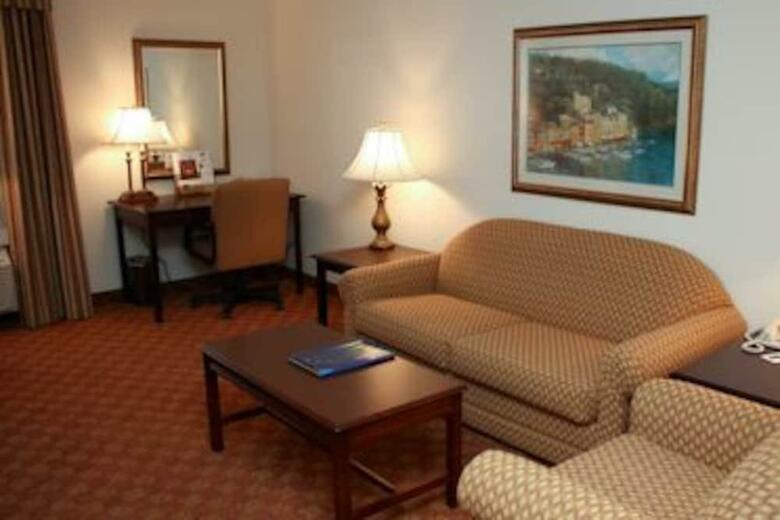 Ann Arbor Regent Hotel & Suites
