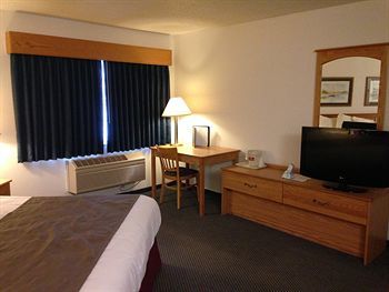 Posada Asteria Inn & Suites