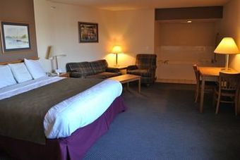 Posada Asteria Inn & Suites