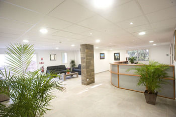 Hotel Les Bastides Du Gapeau