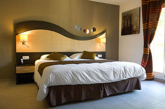 Hotel Les Bastides Du Gapeau