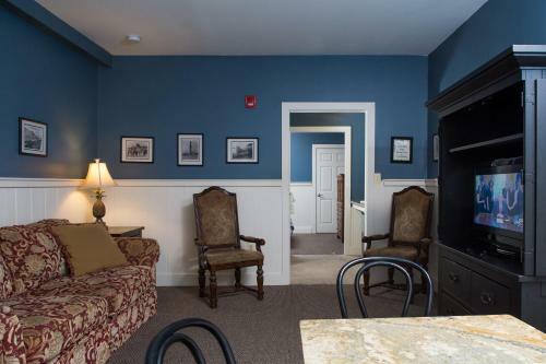 Bed & Breakfast Colonial Inn