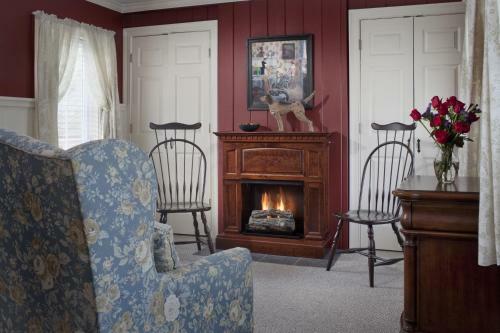 Bed & Breakfast Colonial Inn