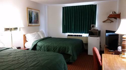 Hotel Corning Inn