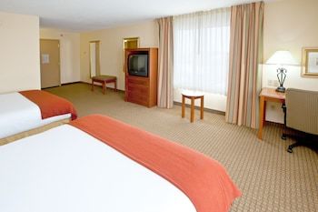Holiday Inn Express Hotel & Suites Greenville