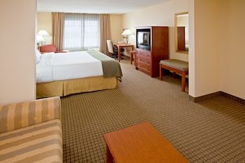 Holiday Inn Express Hotel & Suites Greenville