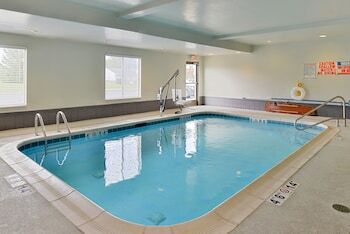 Holiday Inn Express Hotel & Suites Greenville