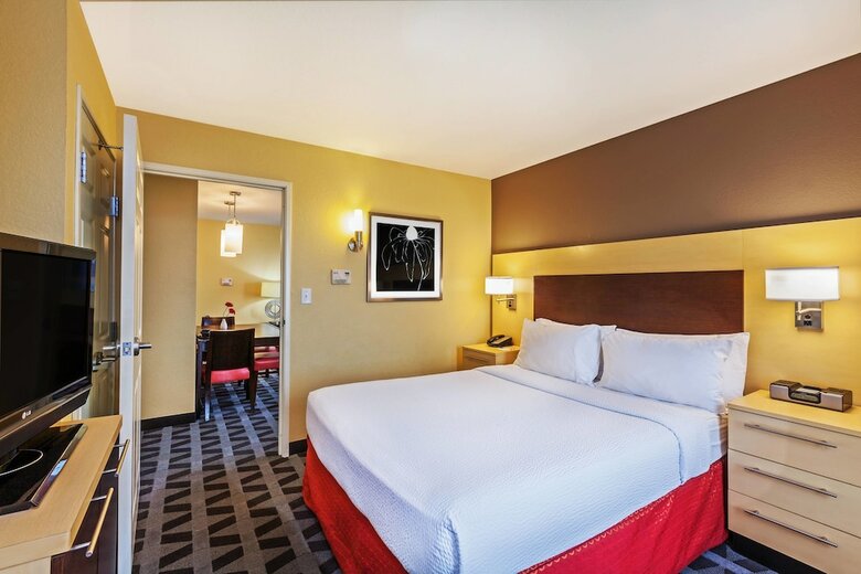Hotel Towneplace Suites By Marriott Broken Arrow