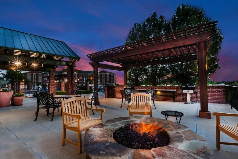 Hotel Towneplace Suites By Marriott Broken Arrow
