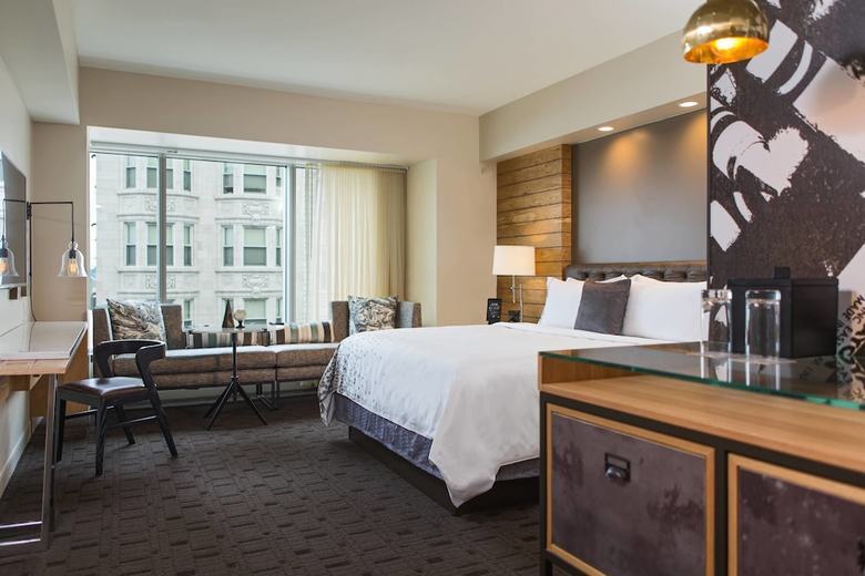 Renaissance Allentown Hotel