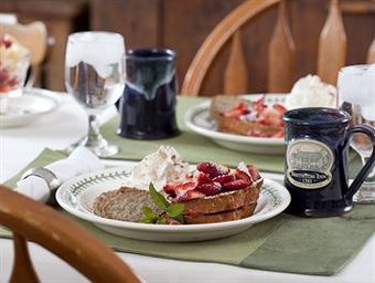 Bed & Breakfast Historic Smithton Inn