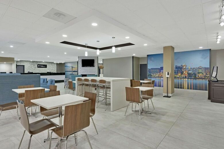 Hotel Days Inn Erie