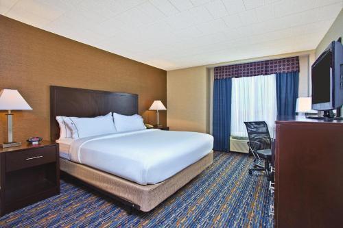 Holiday Inn Express Hotel & Suites Pittsburgh West Mifflin